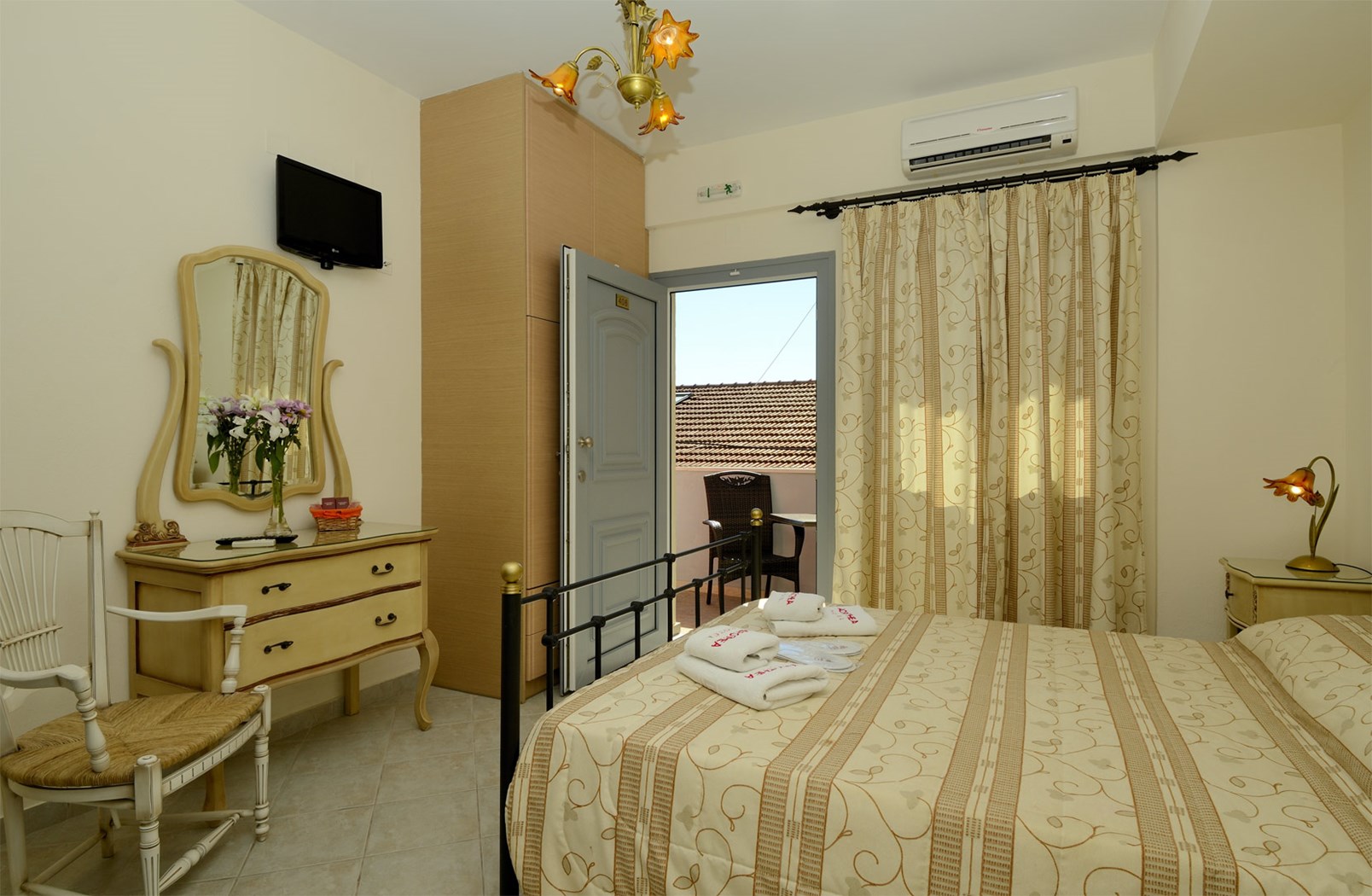 Acrothea Hotel - standard